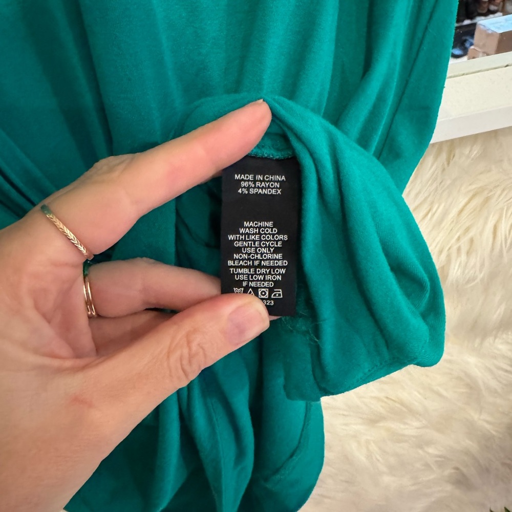 Vince Camuto Emerald Green Draped Faux Wrap Top - Picture 3 of 3